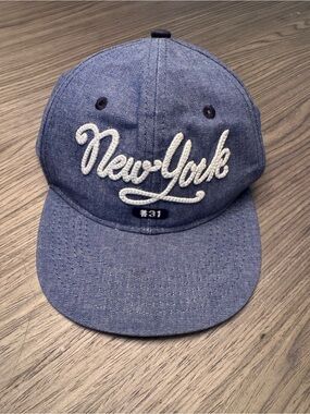 🌟 3/$20 Bundle - H&M New York Script Baseball Cap